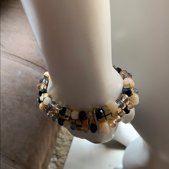Dress barn  bracelet - Picture 5 of 6